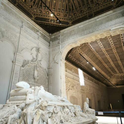 Capilla de San Ildefonso Visitas Guiadas Universidad de Alcalá Sepulcro de Cisneros